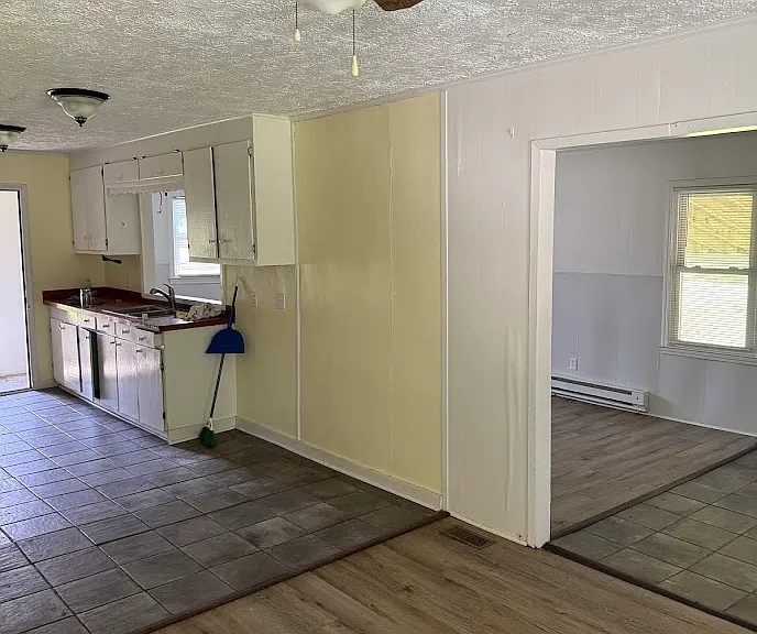 343 Thee Hester Rd — Photo 6