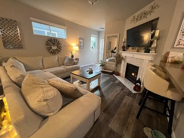 7627 Denali Ave NE — Photo 3