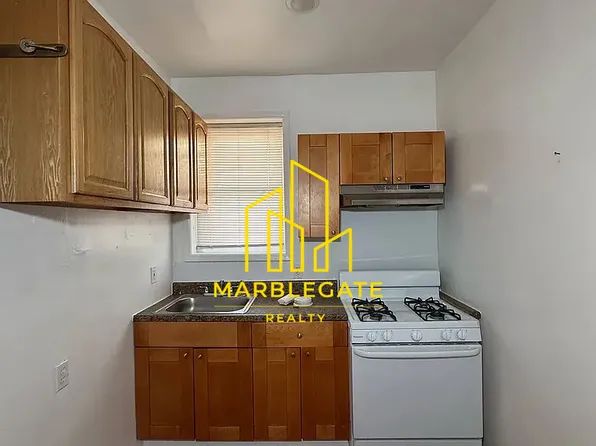 79 Jackson St, Newark, NJ