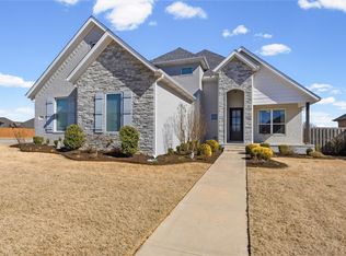 664 Malbec Rd, Springdale, AR 72762