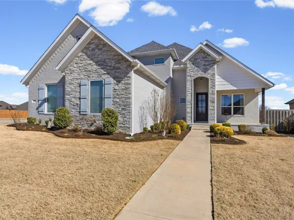 664 Malbec Rd, Springdale, AR 72762