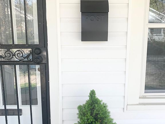5th image of 516 E Brandeis Ave