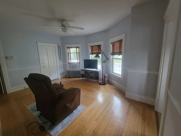 21 Dennis St #1 — Photo 7