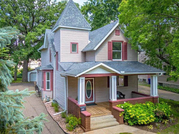 225 Isabel St W, Saint Paul, MN 55107