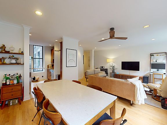 5th image of 324 W 83rd St APT 3E