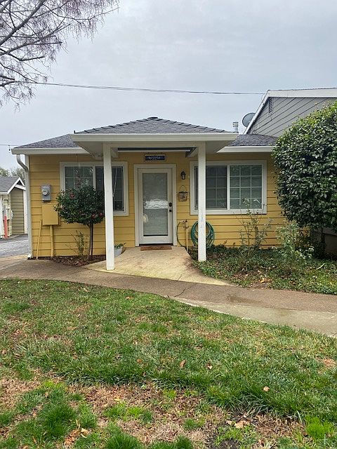 Front Entry to Granny Unit