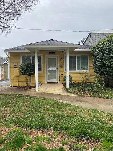 Front Entry to Granny Unit
