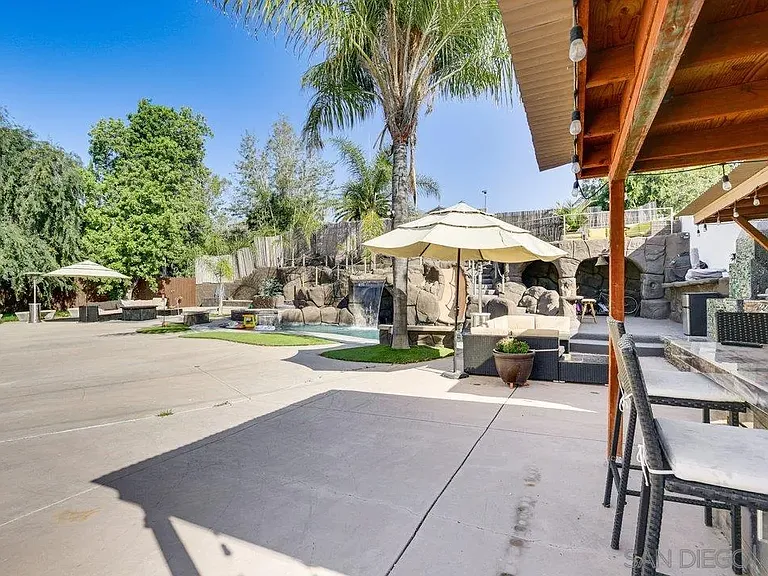 5595 Sweetwater Rd — Photo 15