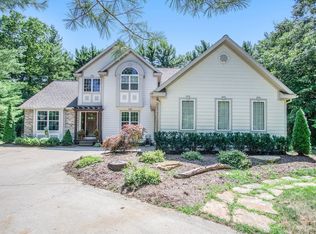 5235 Beechwood Dr, Muskegon, MI 49445