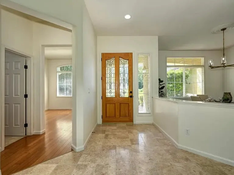 1665 Halifax Way — Photo 4