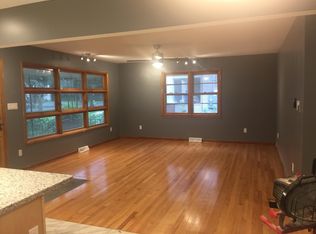 48 Oxford Rd, New Hartford, NY 13413