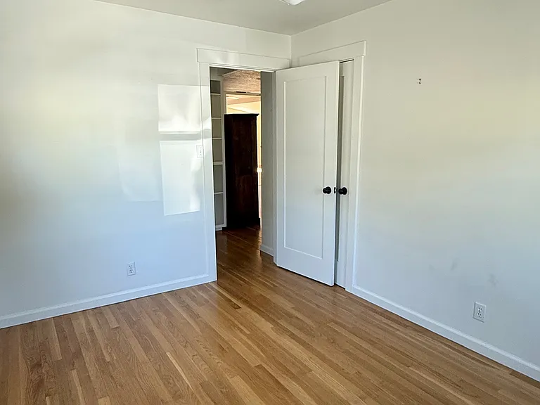 1201 Plum Tree Ln — Photo 5