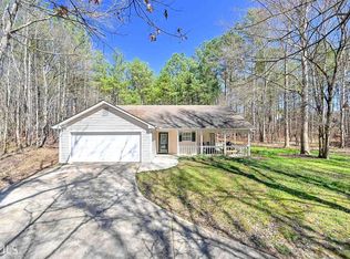 394 E Country Woods Dr, Covington, GA 30016