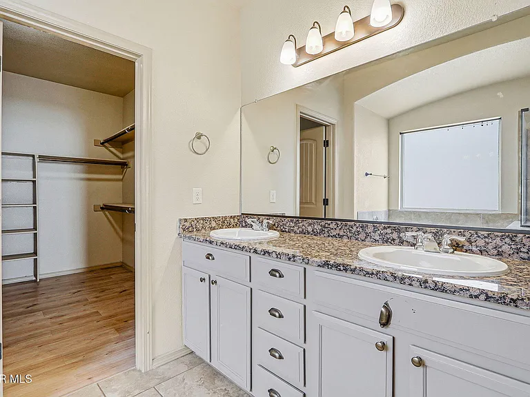 3144 Hidden Creek Dr — Photo 18