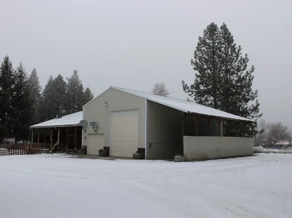 7 Railroad Cir, Trout Creek, MT 59874