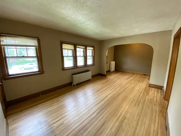 908 E 4th St, 908 E 4th St #2, Duluth, MN 55805