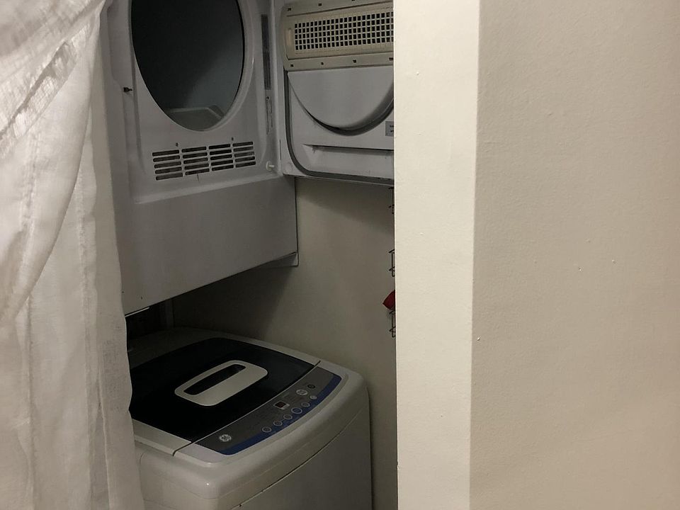 1st image of 1942 W Liberty St APT 1