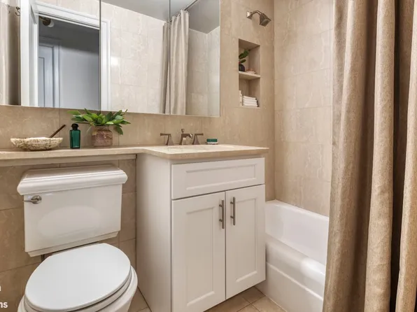 155 West 68th Street image 10 of 18