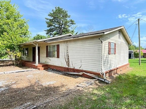 3rd image of 517 Beverly Dr