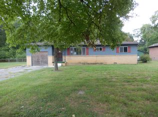 1514 Happy Valley Rd, Rossville, GA 30741