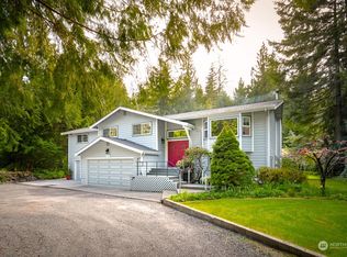 18453 Diamond Dr NE, Poulsbo, WA 98370