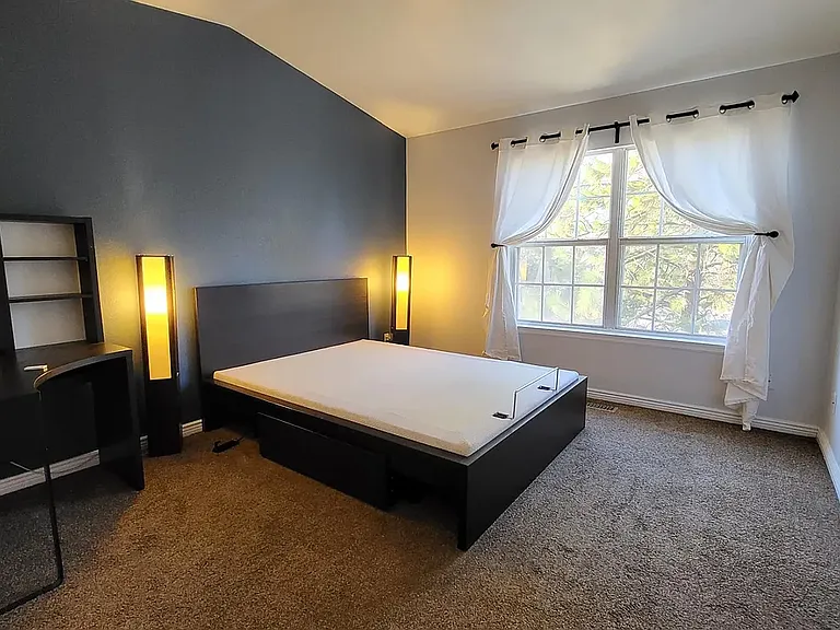 11809 E Kepner Dr — Photo 28