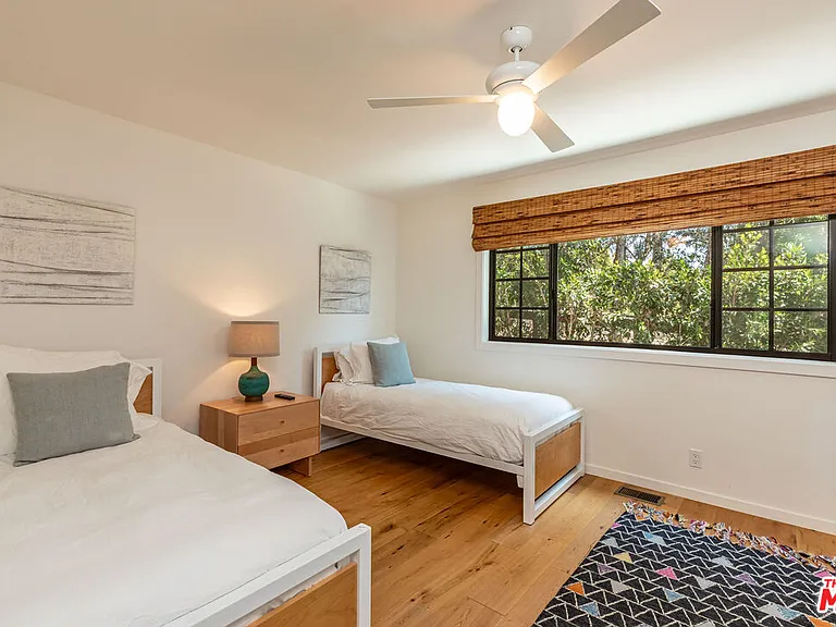 28873 Boniface Dr — Photo 17
