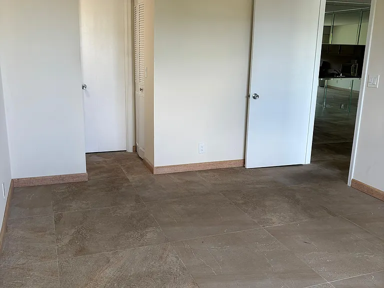 9330 Lagoon Pl #205 — Photo 21