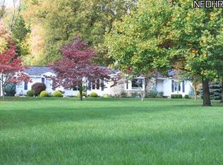 4620 Heather Hills Rd, Akron, OH 44333