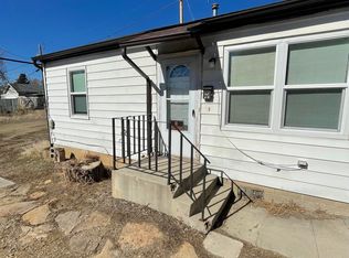 926 McKinley Ave, Rock Springs, WY 82901