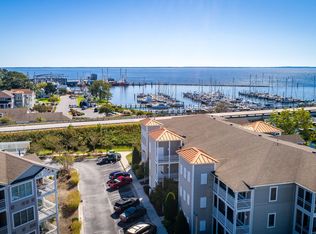 300 Midyette Street # A8, Oriental, NC 28571