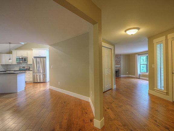 2nd image of 4323 36th Ave NW