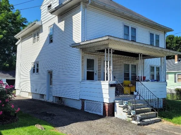 38 North St, Johnson City, NY 13790