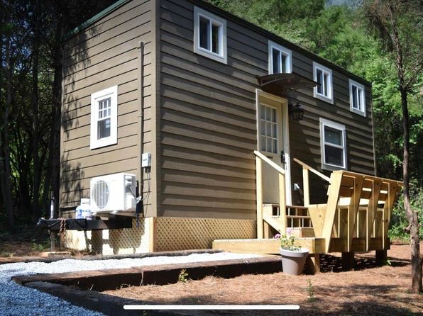 216 Old Mill Rd