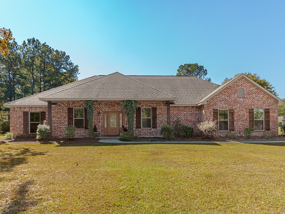 1st image of 148 Joan Dr