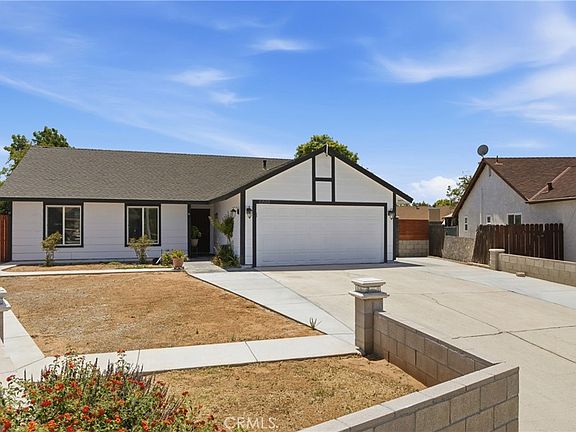 3rd image of 2443 Tulip Ct