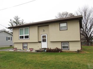 427 S 9th St, Keokuk, IA 52632