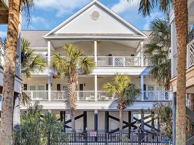 204 24th Ave. N, North Myrtle Beach, SC, 29582