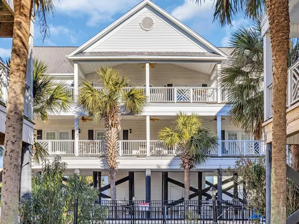 204 24th Ave. N, North Myrtle Beach, SC 29582