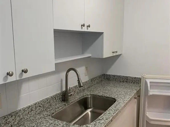 3915 S Flagler Dr APT 306, West Palm Beach, FL 33405