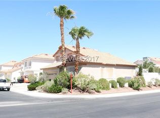8700 Autumn Wreath Ave, Las Vegas, NV 89129