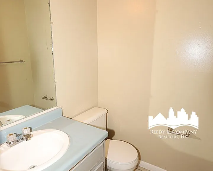 1616 Winston Dr — Photo 14