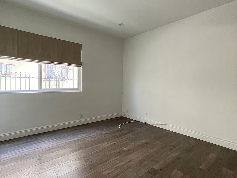 255 N Union Ave #6 — Photo 5