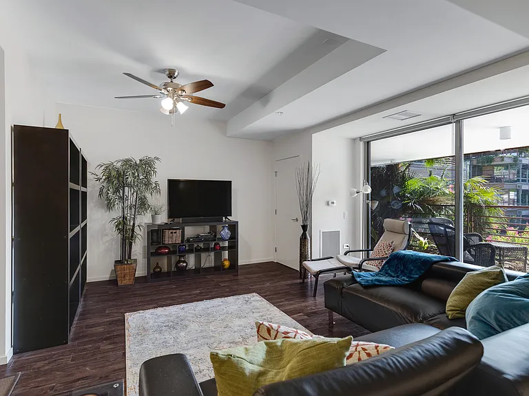 7161 E Rancho Vista Dr #4003 — Photo 1