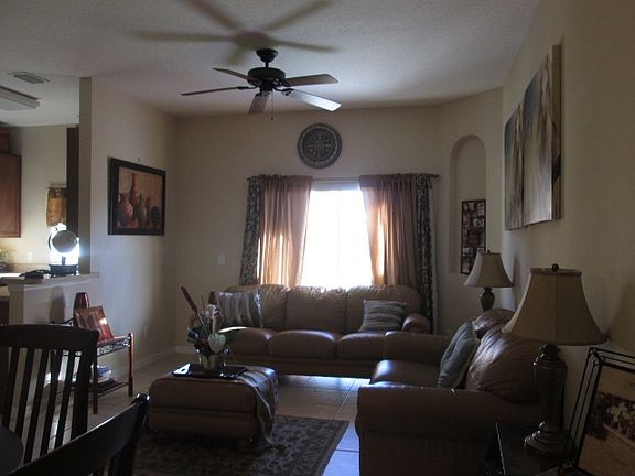 4th image of 3031 Retreat View Cir