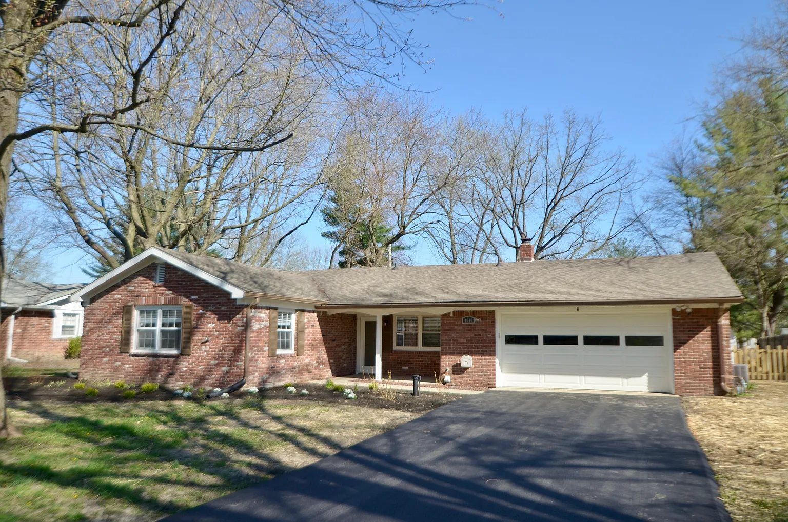 4040 Westover Dr photo 1
