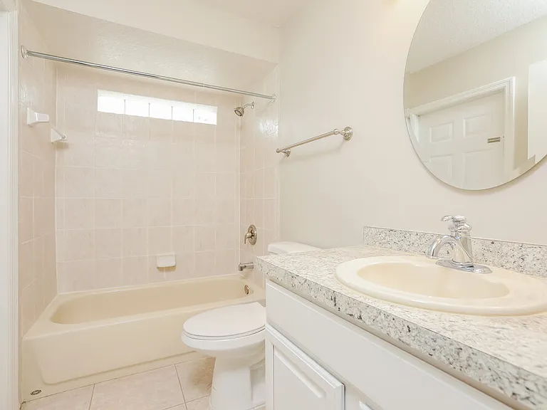 1052 Sadie Ln — Photo 14