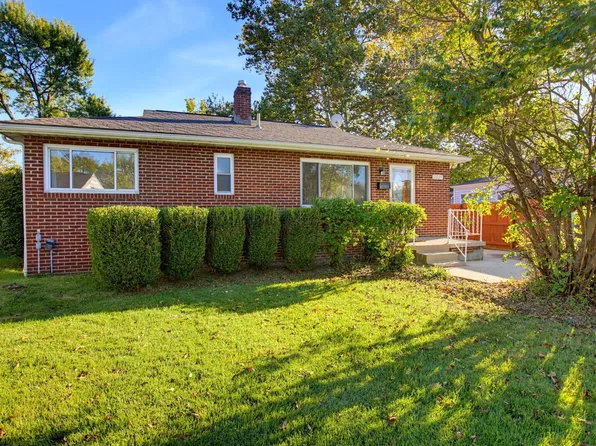 2815 Brookpark Cir, Grove City, OH 43123