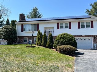 66 Sevoian Dr, Methuen, MA 01844