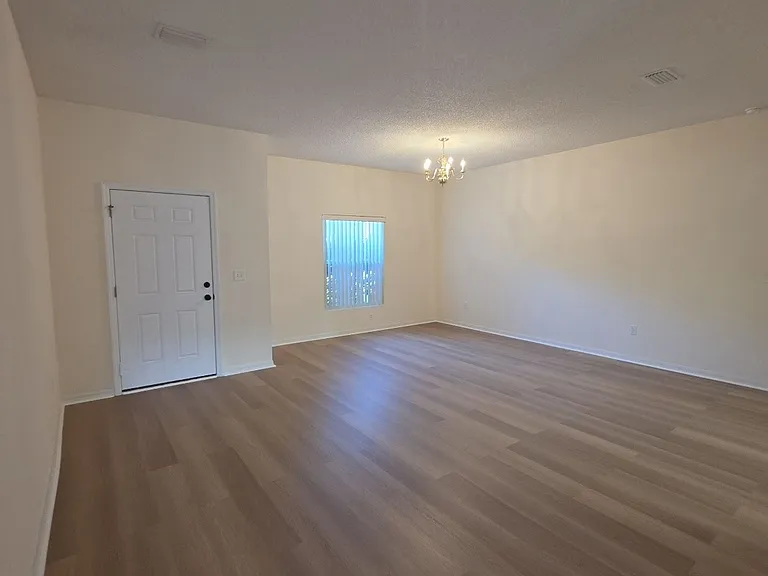27 Red Top Ln — Photo 2